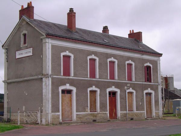 La découverte du village organisée par les membres de l'association "Histoire et Patrimoine"