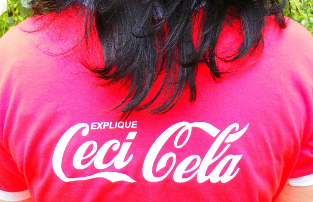 tee shirt coca-cola art