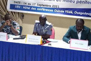 Intervention en milieu pénitentiaire au Burkina : Les OSC formées sur les moyens d’actions juridiques et le respect des droits humains