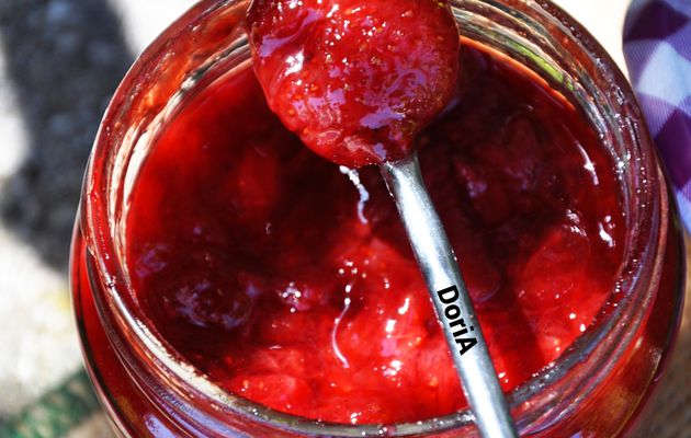 Confiture de fraises à la vanille