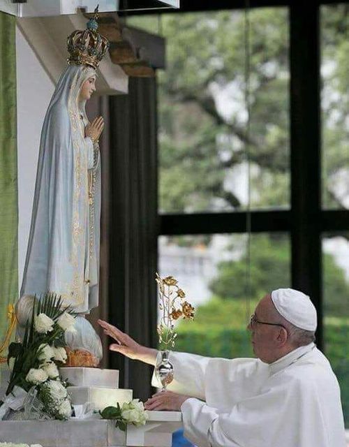 apparition - 13 mai fête de la première apparition de la Vierge à FATIMA Image%2F0931903%2F20230513%2Fob_c10305_245089843-3161843827433432-71558083203