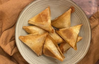 Samoussas normands, andouille, pomme et coeur de Neufchâtel