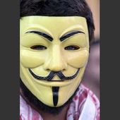 Un journaliste COUPABLE DE COMPLICITÉ avec les ANONYMOUS - OOKAWA Corp.
