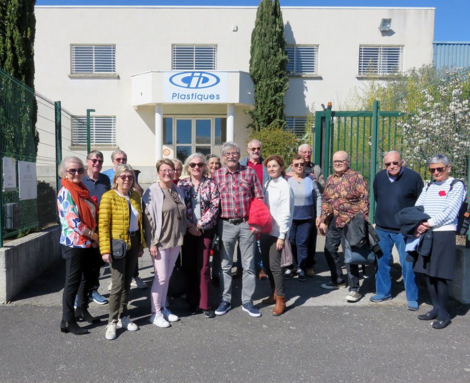 Album de 2 photos : 13 mars 2024 : Visite guidée Usine CID Plastiques à Valergues