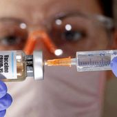 Coronavirus: Berlin, promet un vaccin dès l'automne, reste sceptique sur son impact sur la pandémie