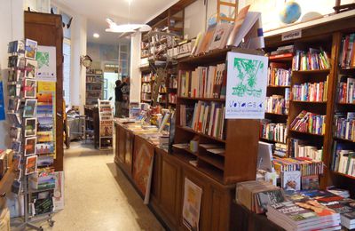 Librairie : Autour du Monde