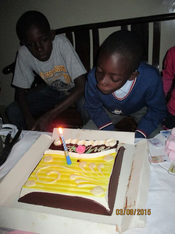 Avant mon départ nous avons souhaité un bon anniversaire à Issa 8 ans !