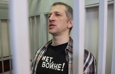 Russie : un journaliste condamné à sept ans de prison pour avoir critiqué la guerre en Ukraine