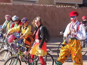 « Cyclo-Clown » dans la vallée du Draa (Maroc) du 6 au 16 Avril 2019