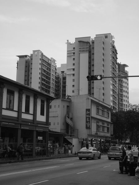 Geylang – Vie d’un quartier à l’heure locale