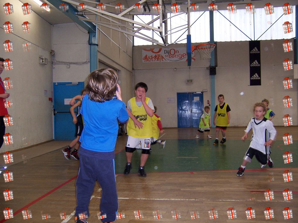 Tournoi de Noel JDA 15 Décembre 2010 - école mini basket et poussins