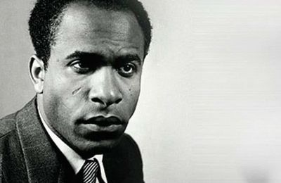 Ce que Frantz Fanon peut nous apprendre sur la guerre coloniale de l’Occident à Gaza (Middle East Eye)