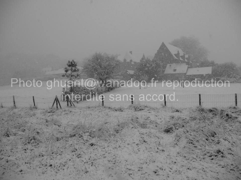 L'abbaye de Beauport le 1er décembre 2010 sous la neige. Mais les plus grosses chutes étaient encore à venir...