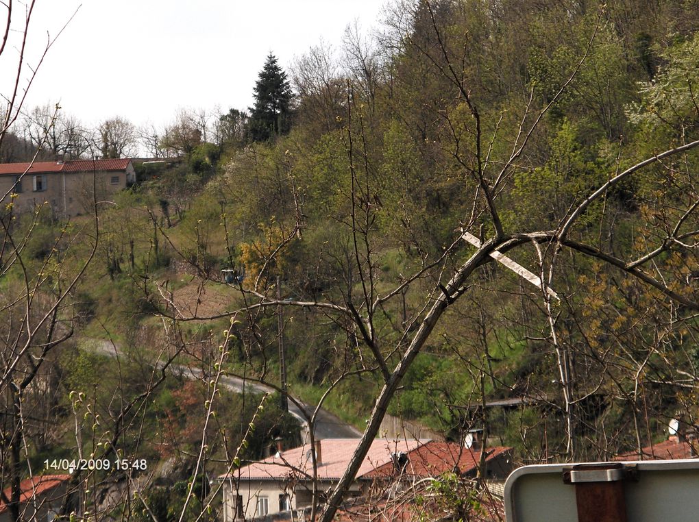 Une route partant du faubourg de la Resse à Mazamet, jusqu'à Pradelles dans l'Aude, au pied du Pic de Nore : soit 18 kilomètres