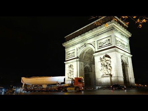 VIDEO Nautic 2019 - Défilé des yachts, dans les rues de Paris !