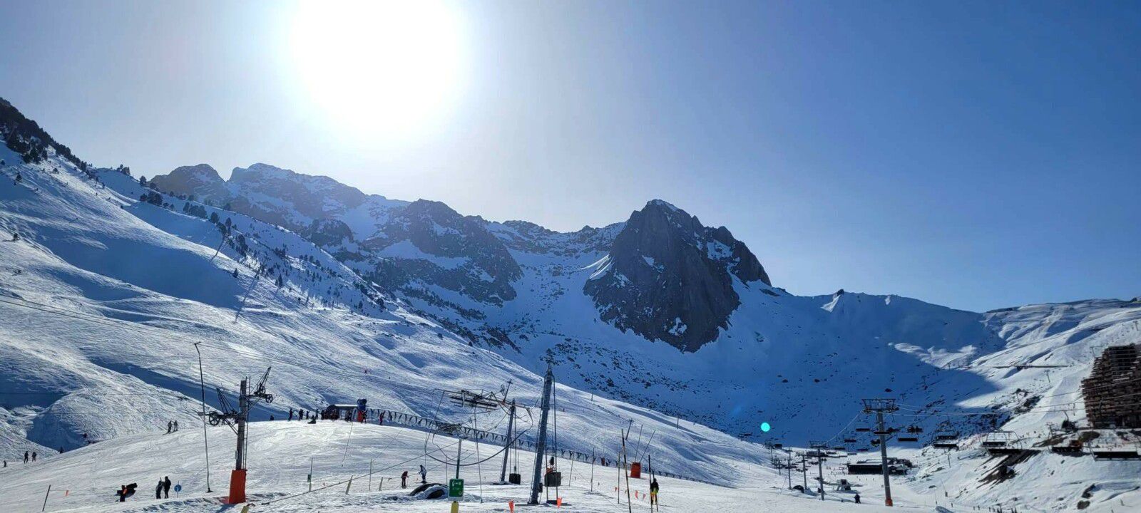 1ère séance de ski à La Mongie - Grand Tourmalet dans des conditions parfaites !