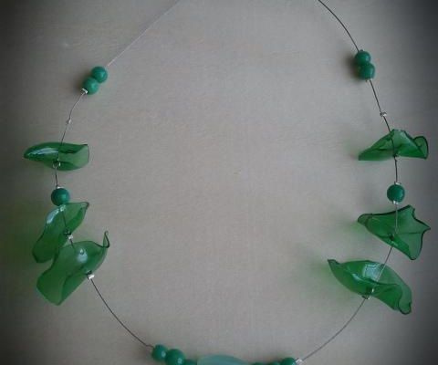 Collier vert