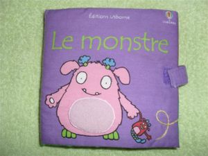 Quand Ptit doudou découvre les livres en tissus
