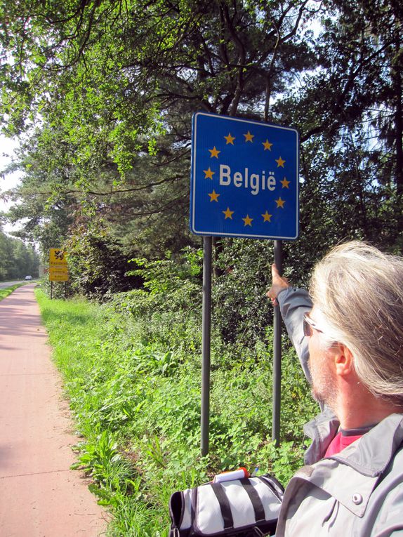 voyage à vélo de france en passant par l'angleterre, les pays bas et l'allemagne