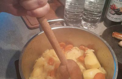 Légumes de carottes ou purée à la carottes pour un repas traditionnel et paysan : 