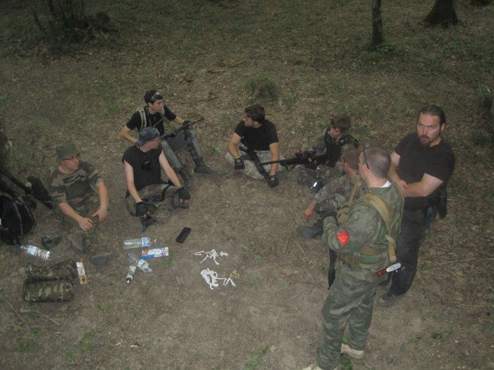 Partie du 20-07-2010 avec les Deathcorp sur le terrain des DASC