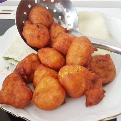 Des beignets de bananes, en appelés beignets de maïs 