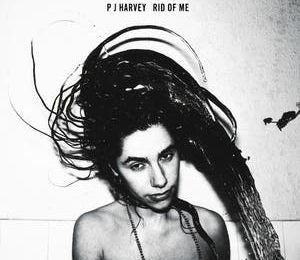 ♫ Missed – PJ Harvey http://t.co/IB9xWAH7gQ...