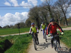 Vers Merdrignac et pause à Merdrignac. 