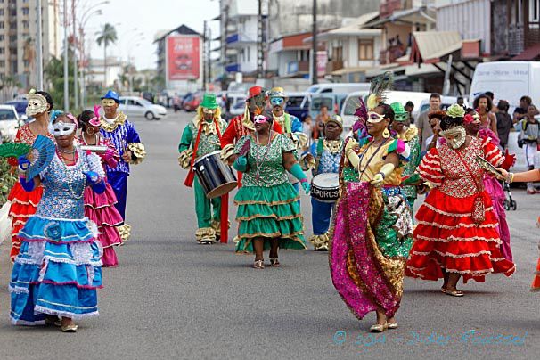 Le carnaval de Guyane l'un des plus longs du monde.