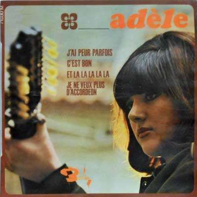 adèle, une chanteuse française tendance folk axée sur la période sixties