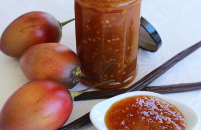 Confiture de Tamarillos (Tomates Arbustes - Tomates en Arbre) à la Vanille Bleue