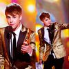 Justin gewinnt 8 Awards