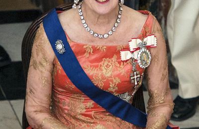 La reine du Danemark, Margrethe II, annonce son abdication !!!