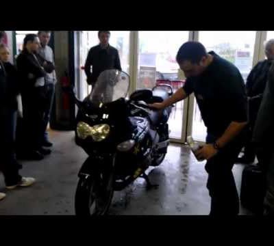 Vidéo Rencontre Magasin D'Griff Moto et Association Road Team Sport - déc 2011