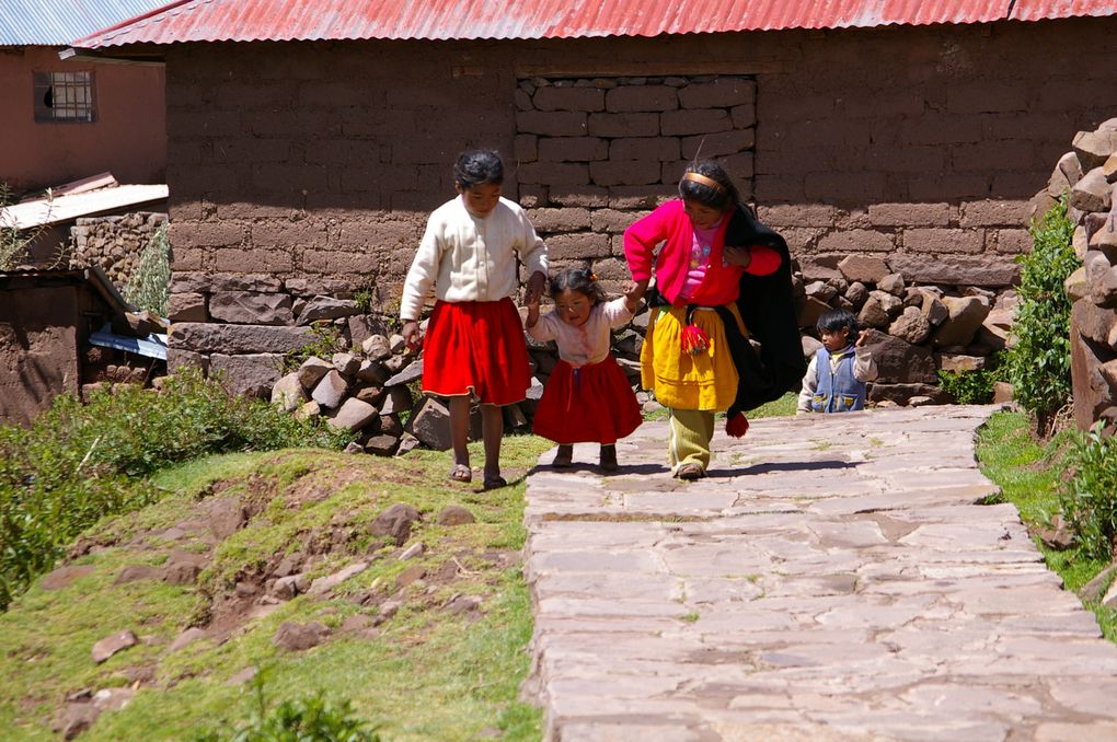 Deux jours pour découvrir les îles péruviennes du lac Titicaca