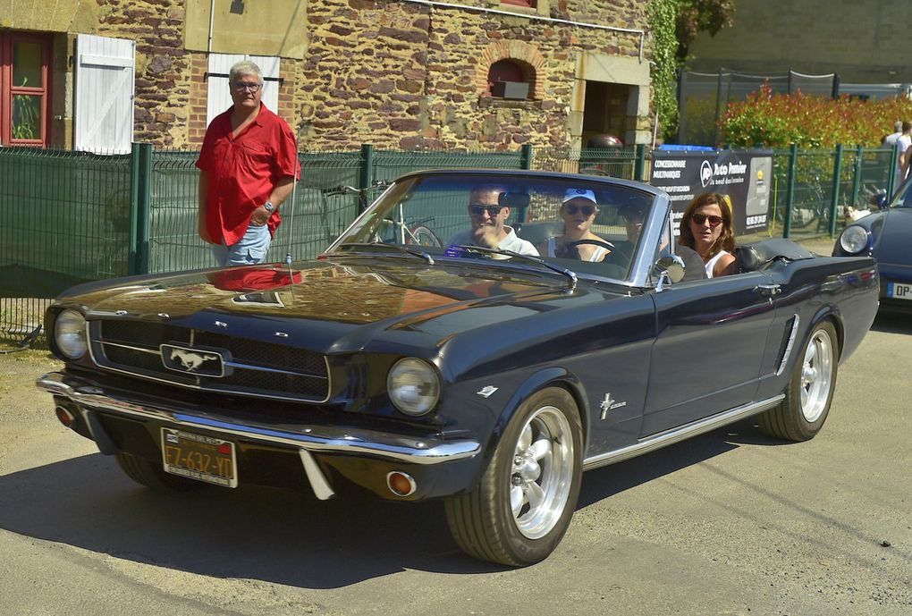 Rassemblement (PAPA35) , club Passion Auto Prestige et Ancienne d'ille et Vilaine de juillet 2019