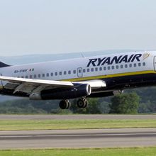 Pilotes inquiets, sécurité contestée, relation client maladroite... journée noire pour Ryanair