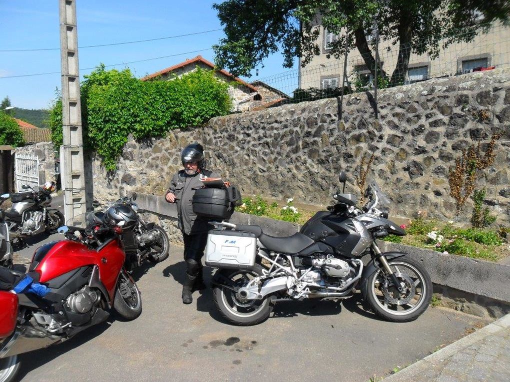 14 à la Noix au Puy sous le soleil