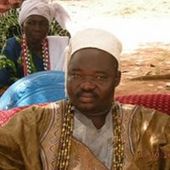 Sa majesté Signon Oba Ki illouman au cabinet de Boni YAYI