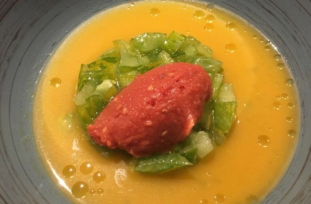 Tartare de green zebra, soupe tomates ananas, sorbet coeur de boeuf d'E. Fréchon