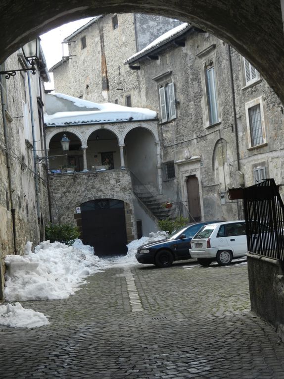 Quelques images de villes près de mon village Ofena