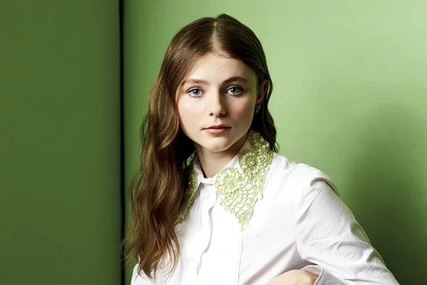 Pour dernière nuit Thomasin McKenzie