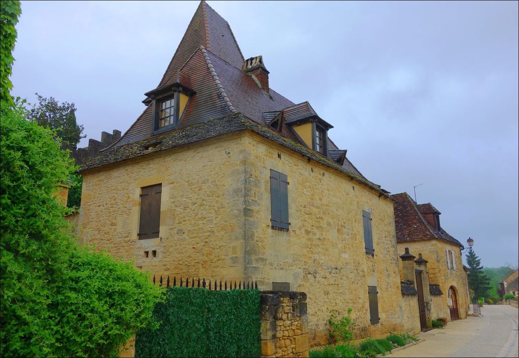 Montfort / Vitrac (Dordogne 24) A