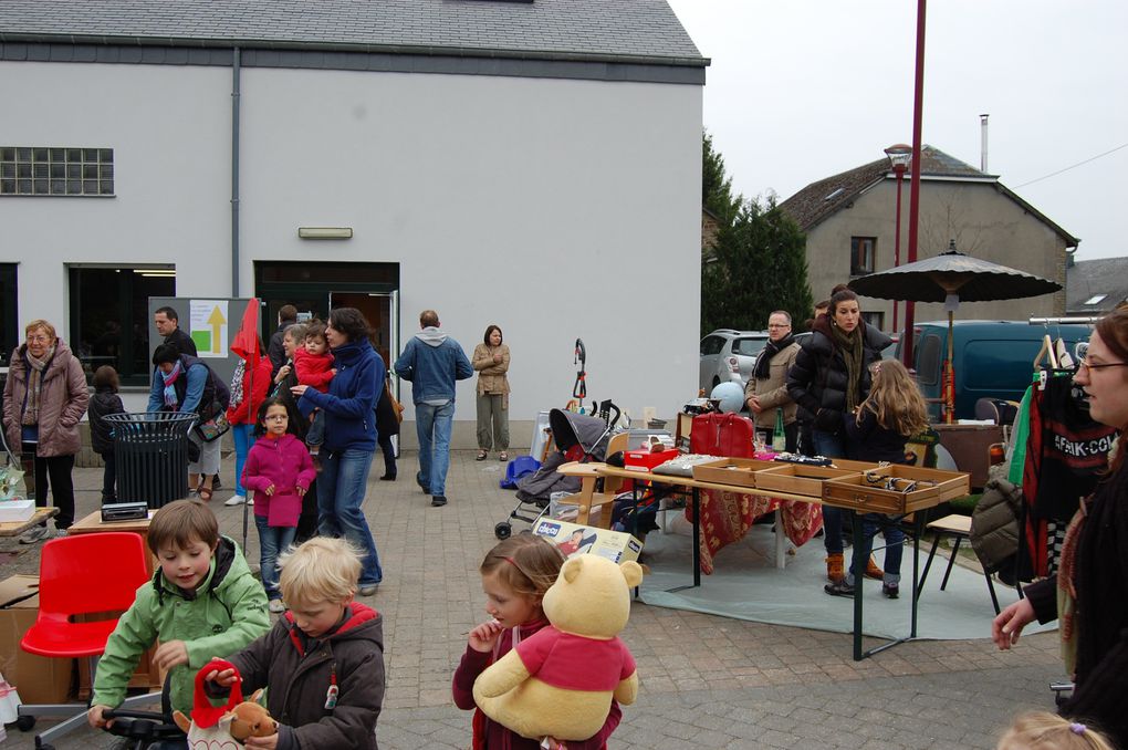 La brocante du 21 Avril 2013 à Ebly