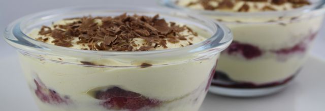 Tiramisu chocolat blanc et fruits rouges