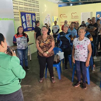 Cmdnna ofreció taller “No al maltrato cruel infantil” a líderes comunitarios de La Castrera en Valencia