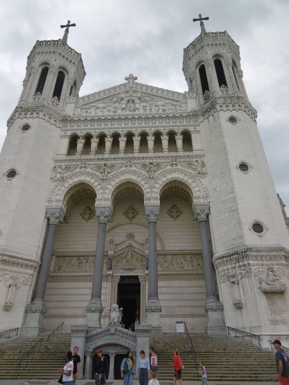 cathédrale saint Jean - vue du belvédère de Fourvière