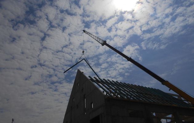 Building the roof of the Church