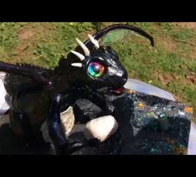  Mon dragon Black Rainbow  mascotte du festival dragon’fest 