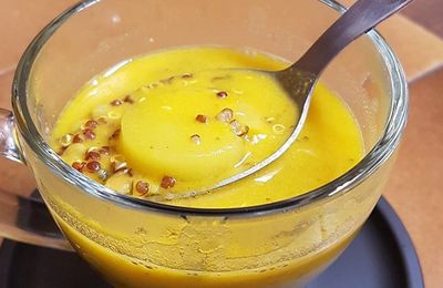 Soupe : Potimarron, Quinoa rouge, Lentilles corail, Carotte jaune, Curry, Coriandre chez Picard